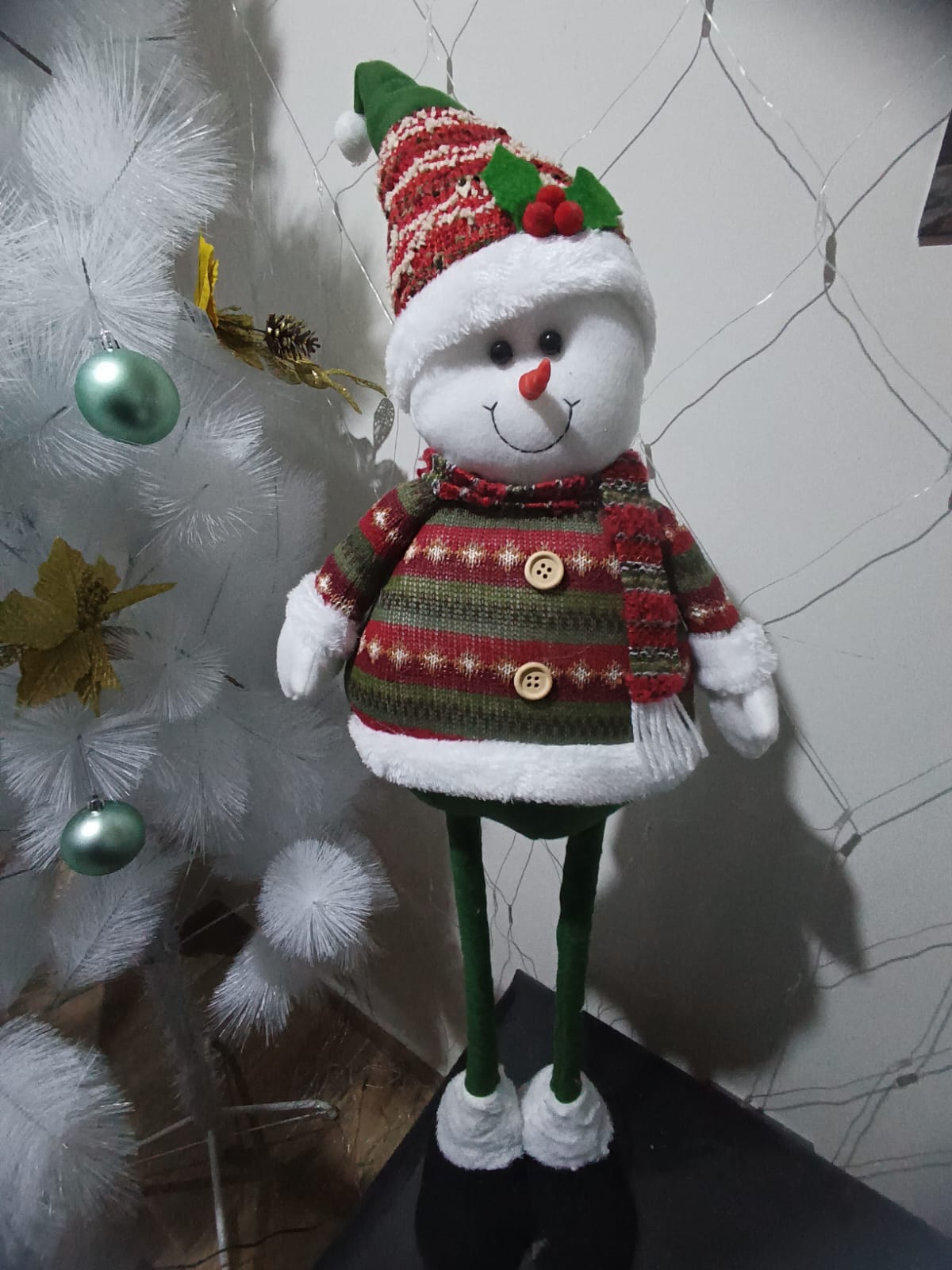 Muñeco hombre de nieve Navideño de 70 cm  , precio en tienda S/. 39.00