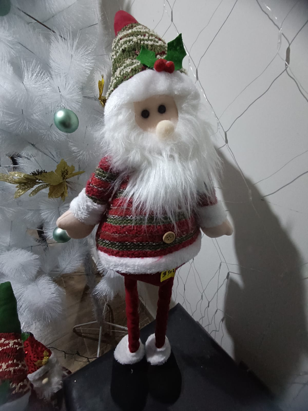 Muñeco Papa Noel Navideño de 70 cm  , precio en tienda S/. 39.00